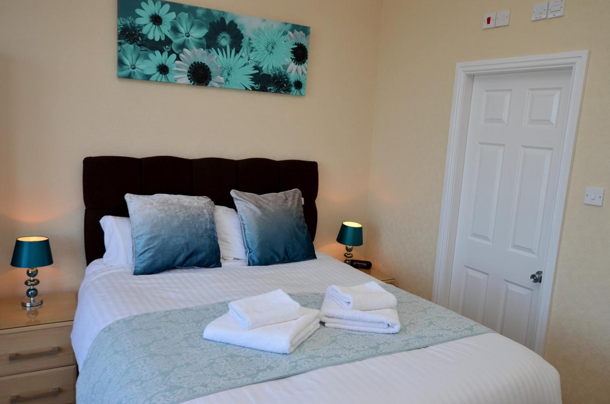 St. Hilary Guest House Llandudno Rom bilde